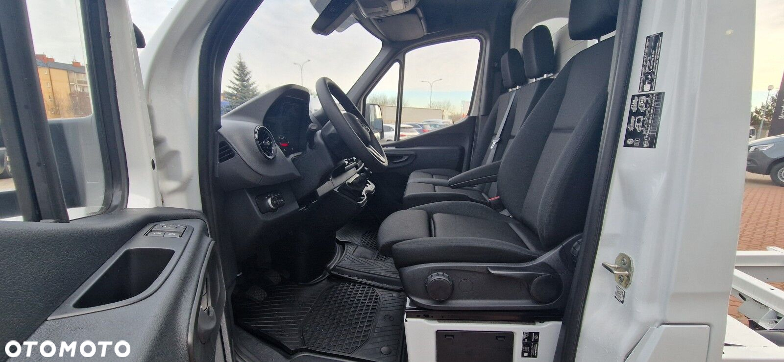 Mercedes-Benz Sprinter 317 CDI OM654 - 11