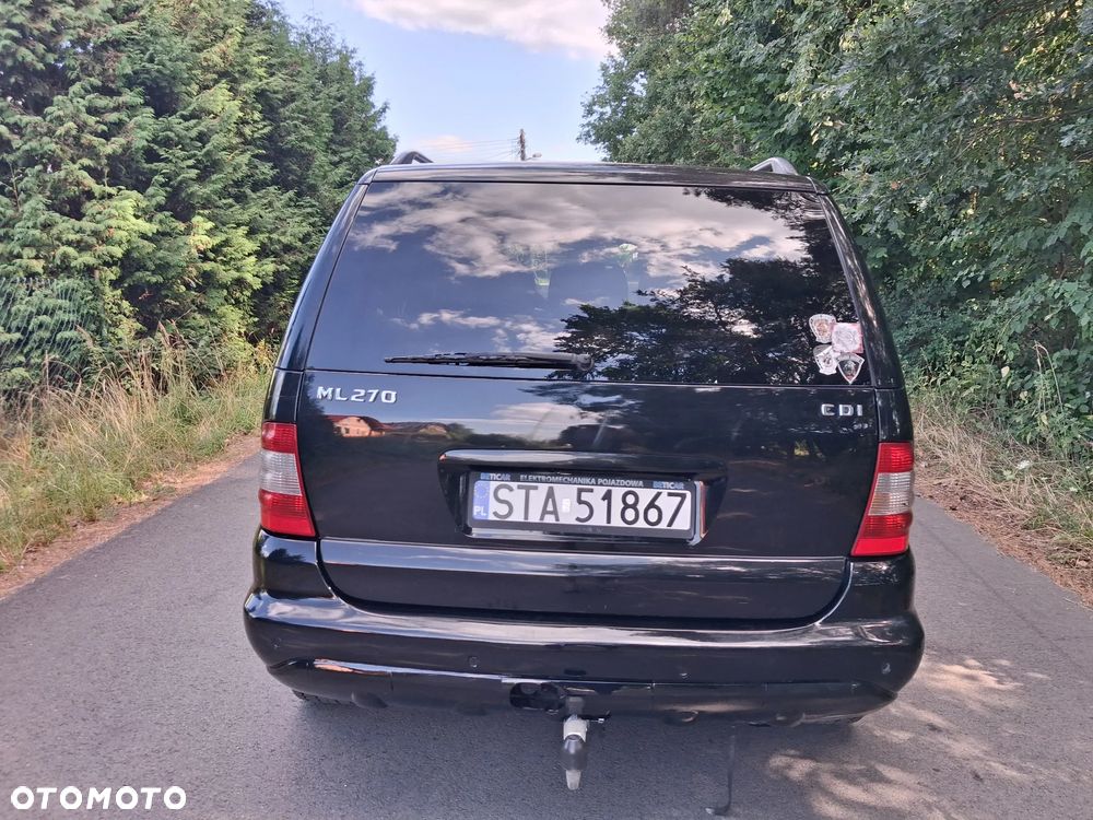 Mercedes-Benz ML - 4