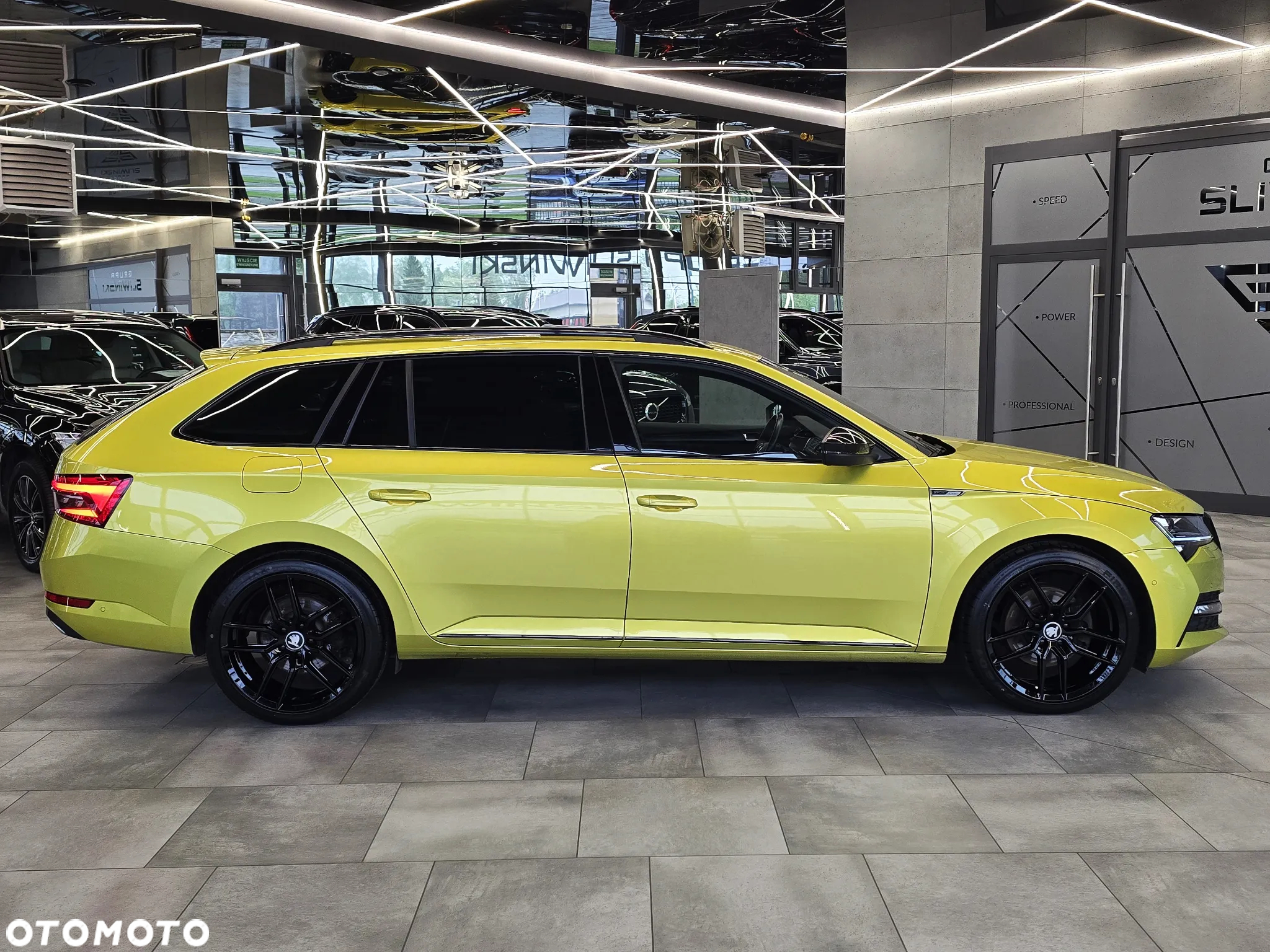 Skoda Superb 2.0 TDI 4x4 DSG Sportline - 11