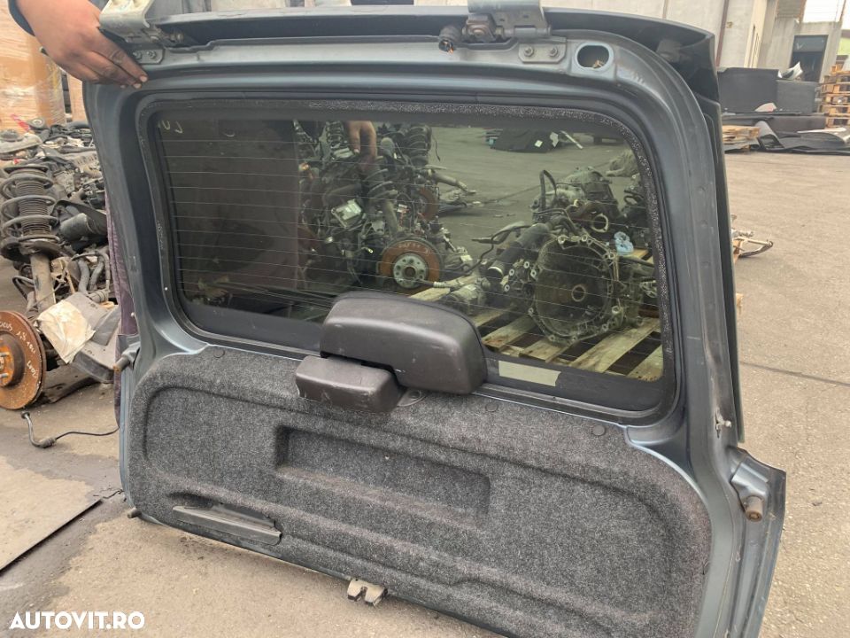 Vand haion Peugeot 206 SW, cod E1143R00026 - 2