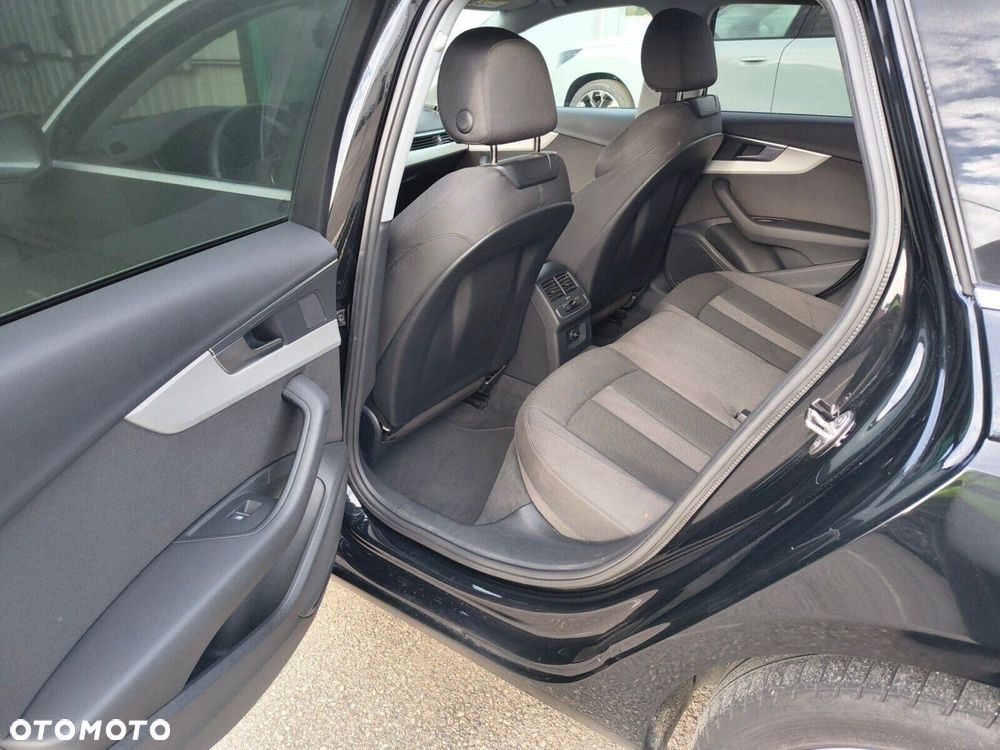 Audi A4 Avant - 11