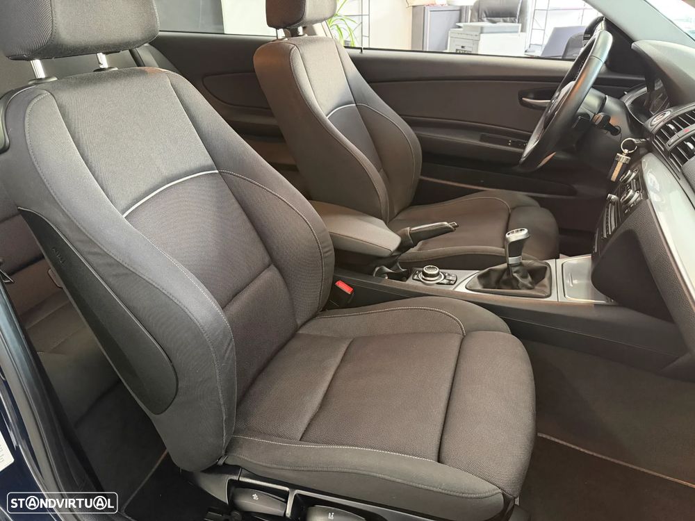 BMW 123 d DPF Edition Sport - 17