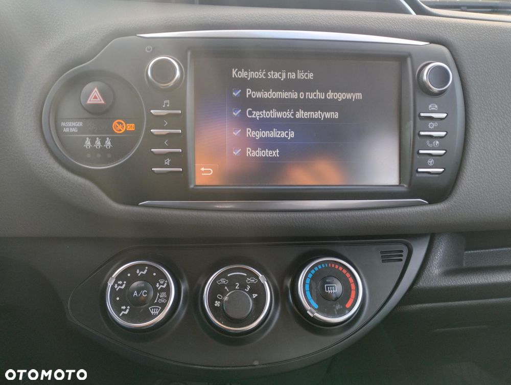 Toyota Yaris - 21