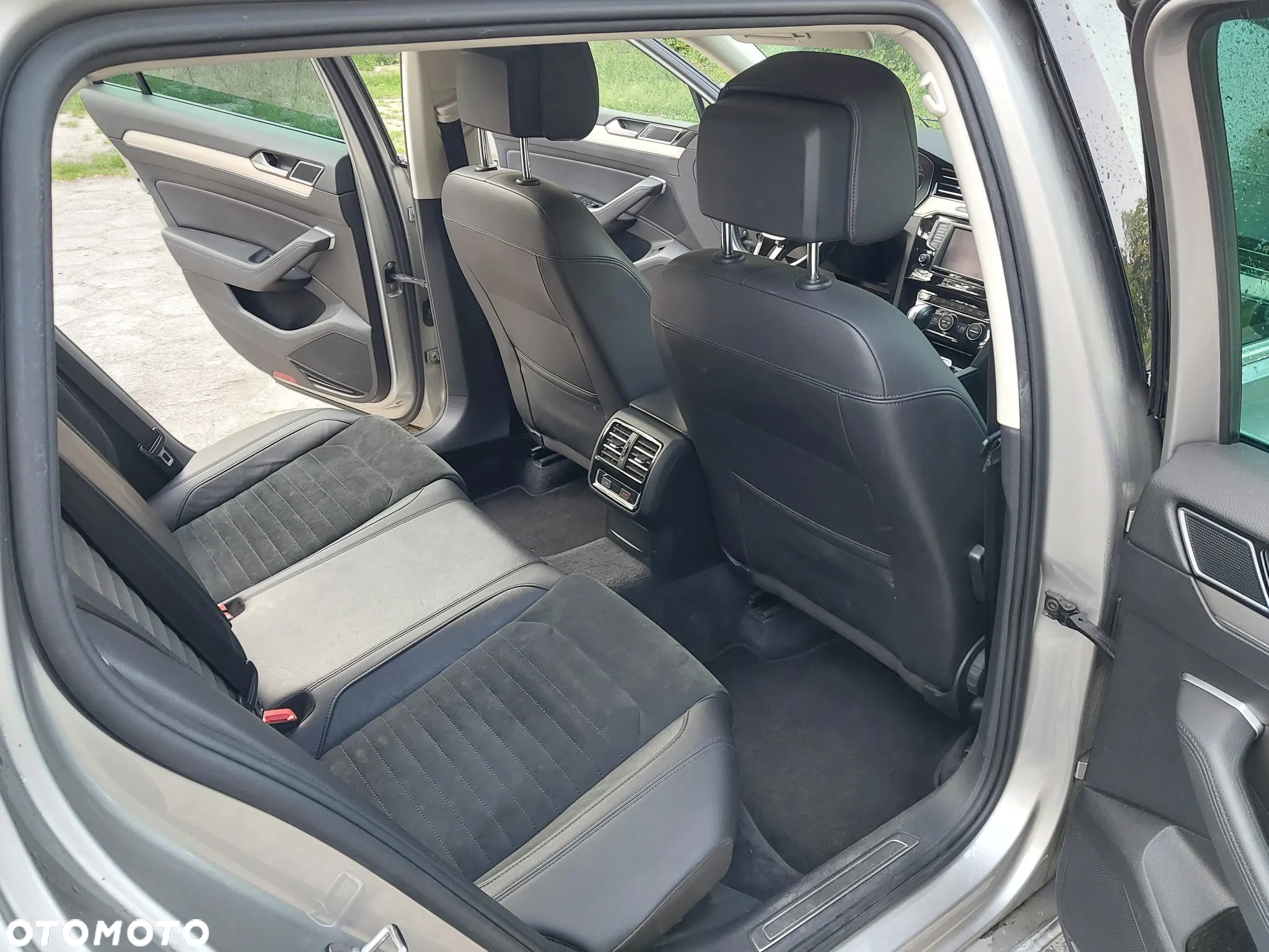 Volkswagen Passat 2.0 TDI BMT Highline DSG - 15