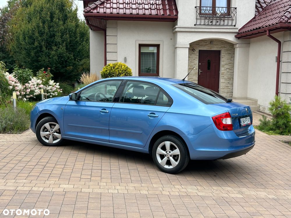 Skoda RAPID 1.2 TSI Ambition - 14
