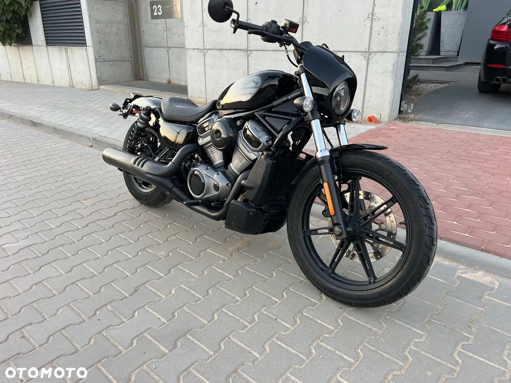 Harley-Davidson Sportster Nightster 975