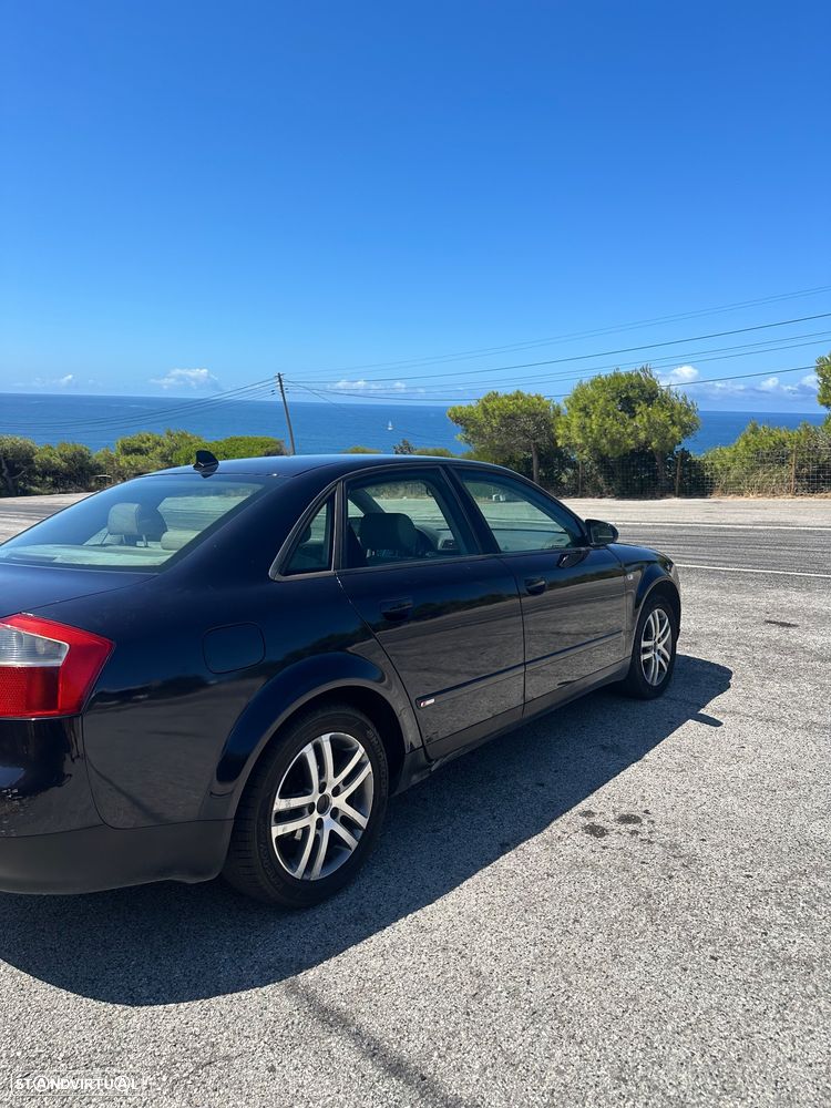 Audi A4 1.9 TDI m6 S-Line - 3