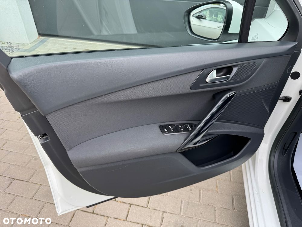 Peugeot 508 HDi 160 Automatik Business-Line - 24