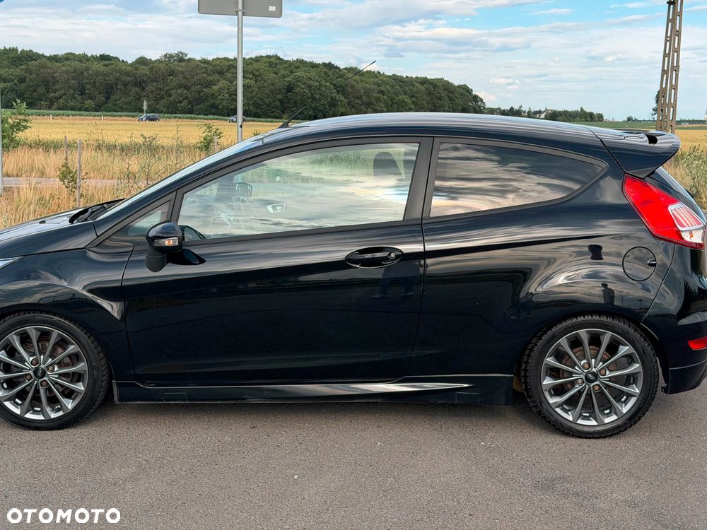 Ford Fiesta - 7