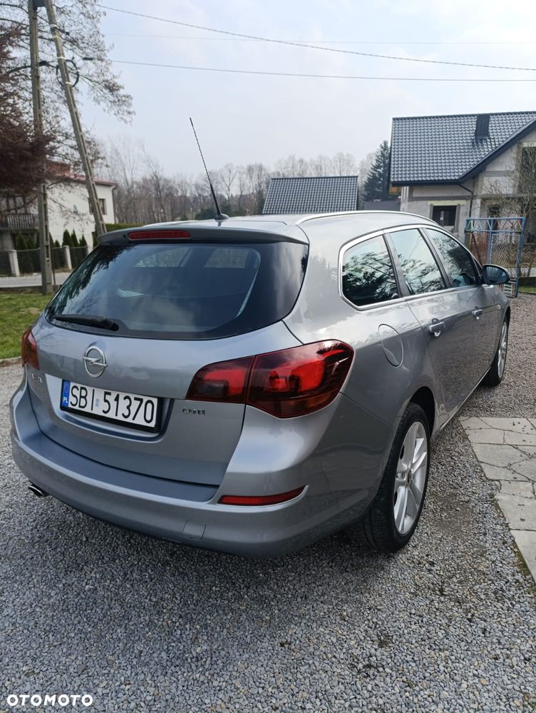 Opel Astra - 11