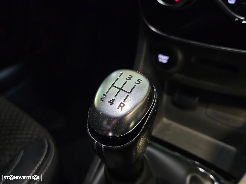 Renault Clio TCe 90 Dynamique - 19