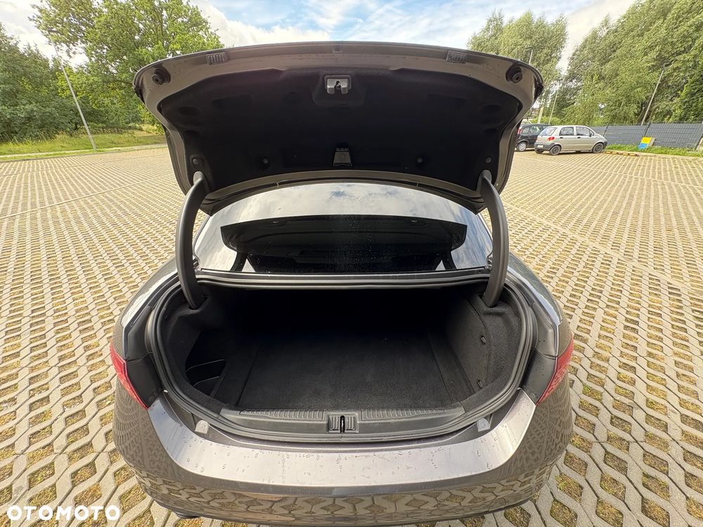 Alfa Romeo Giulia 2.2 AT8 Super - 21