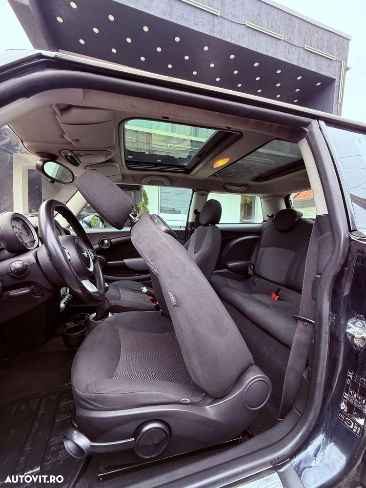 Mini Cooper D One - 13