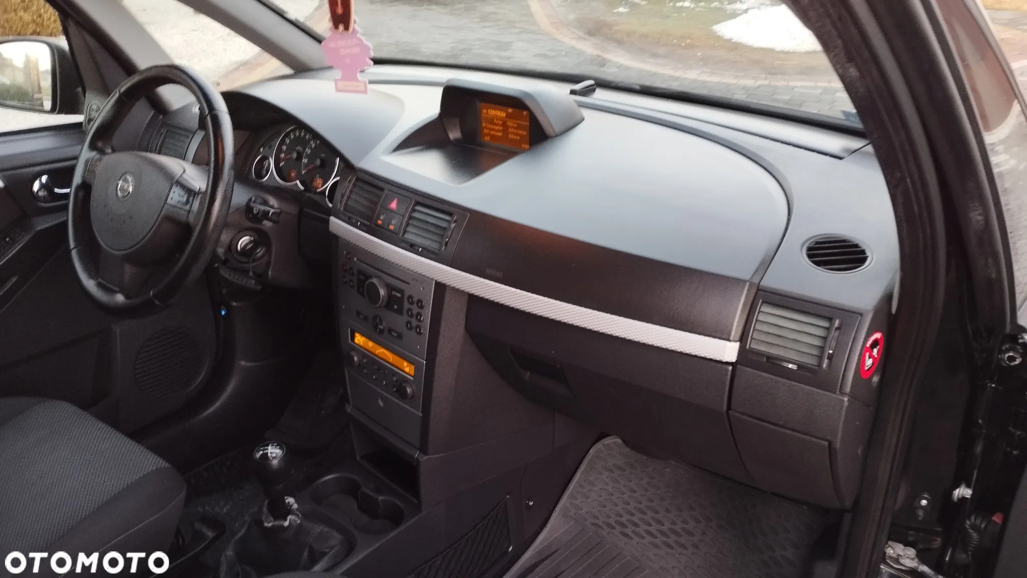 Opel Meriva 1.6 16V Cosmo - 11