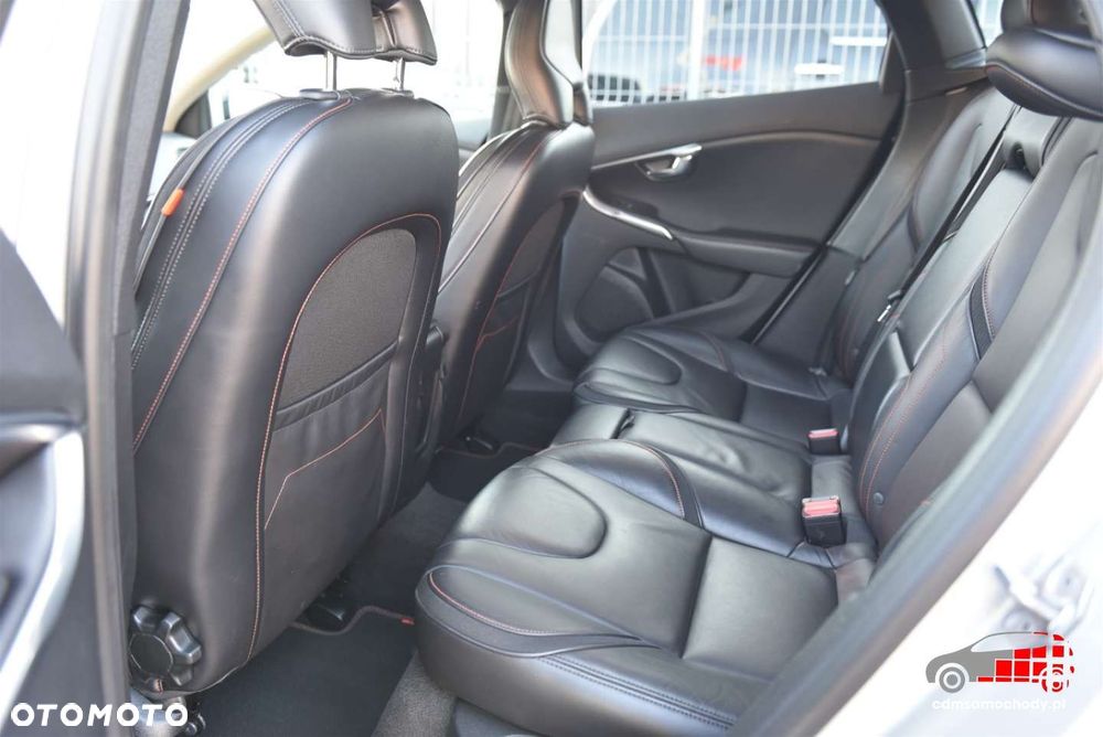 Volvo V40 - 14