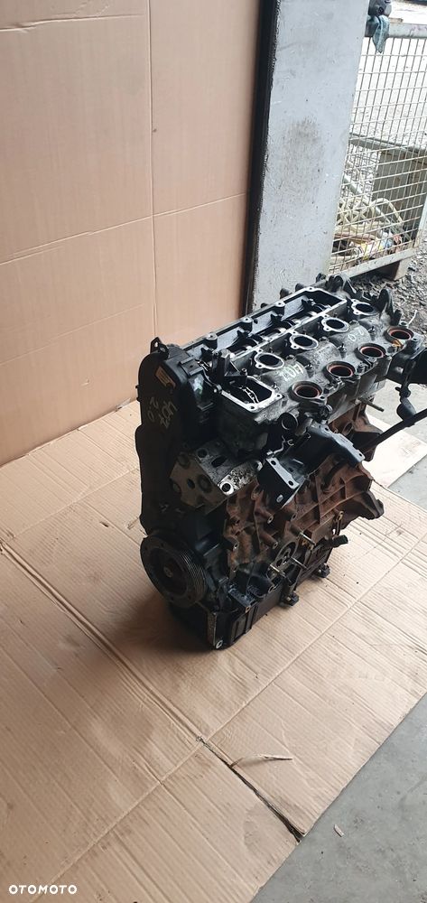 Silnik słupek blok Peugeot 407 2.0 HDI RHR - 5