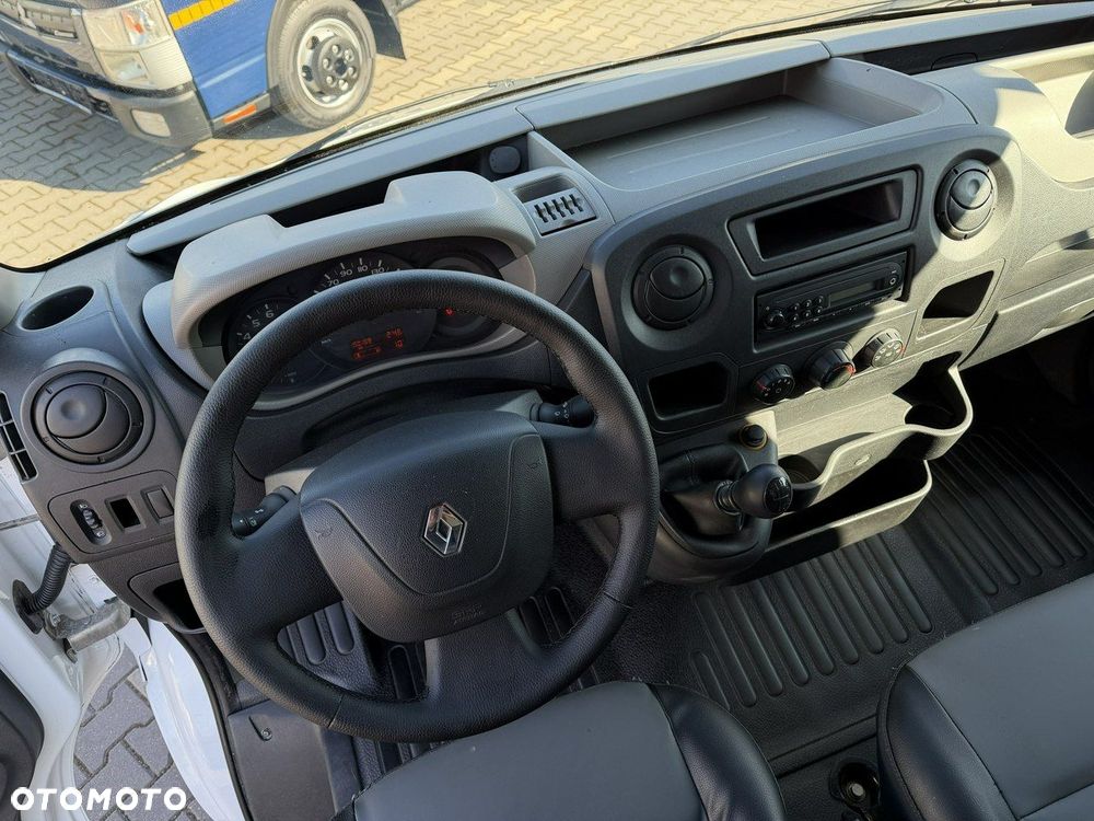 Renault Master - 22