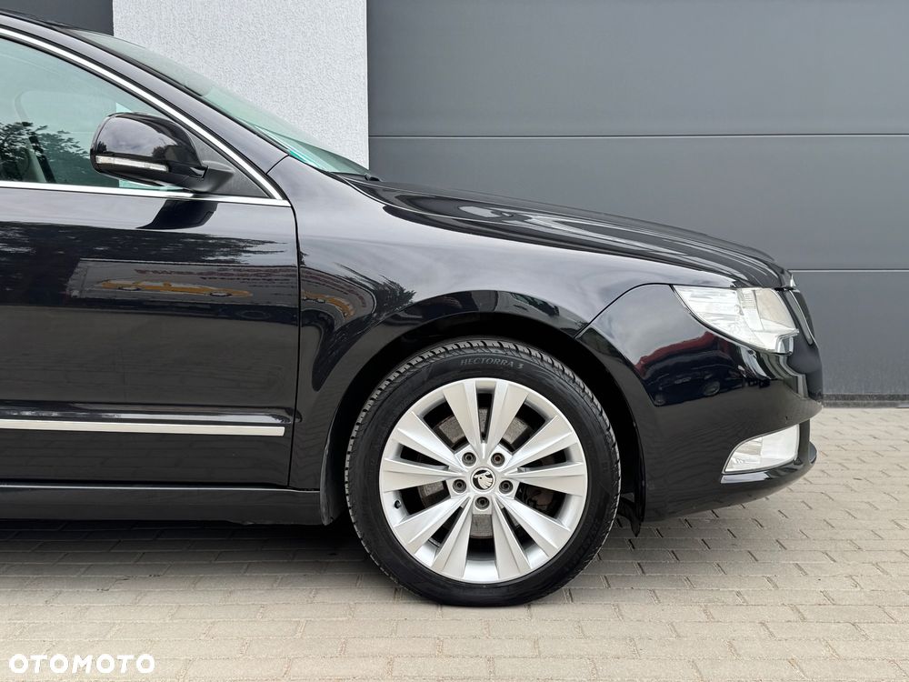 Skoda Superb 2.0 TDI PD Elegance - 10