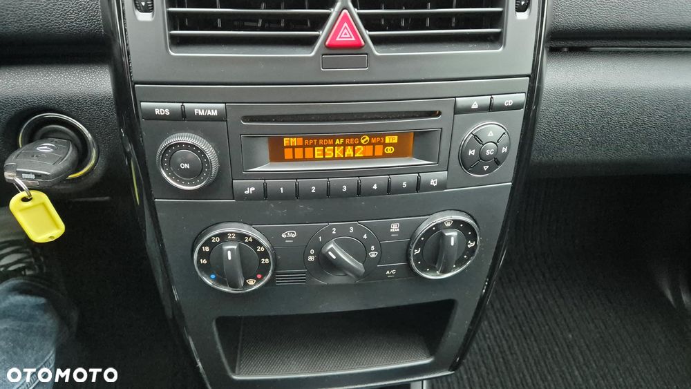 Mercedes-Benz Klasa A 160 Autotronic - 11