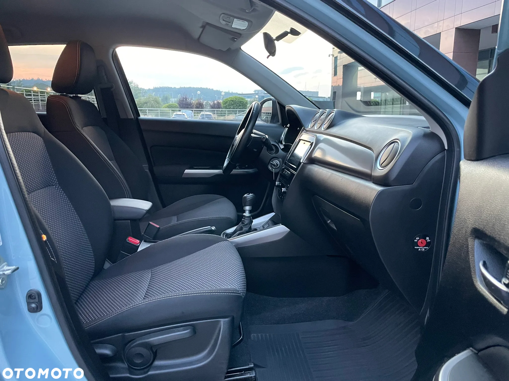 Suzuki Vitara 1.4 Boosterjet Premium 2WD - 27