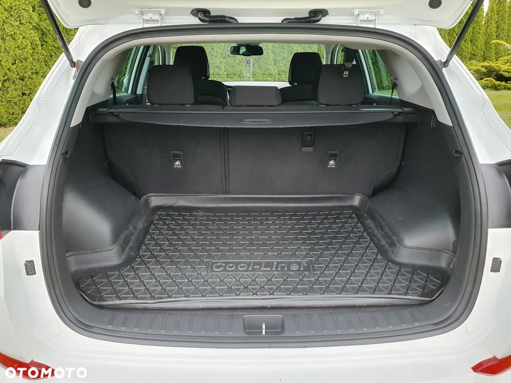 Hyundai Tucson 2.0 CRDi 4WD Trend - 26