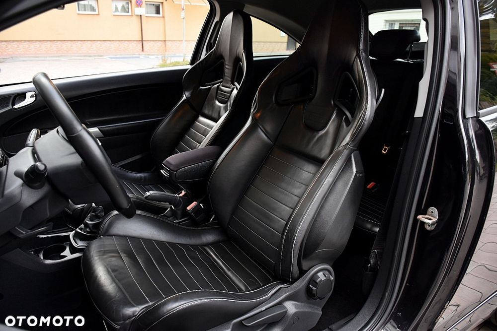 Opel Corsa 1.6 Turbo OPC - 7