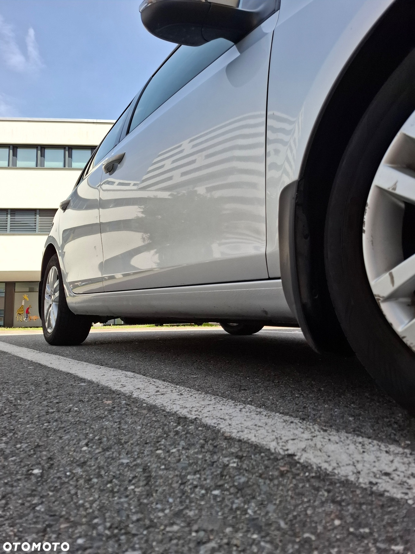 Volkswagen Golf VI 1.6 TDI Comfortline - 32