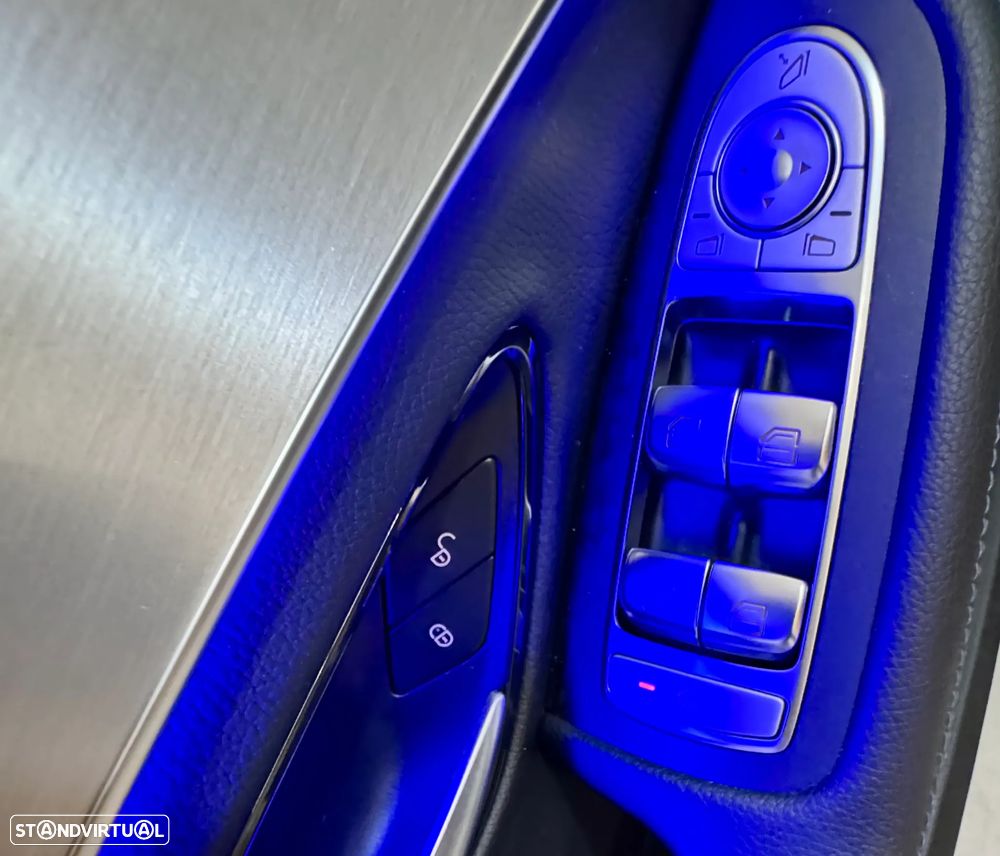 Mercedes-Benz C 300 de AMG Line - 15