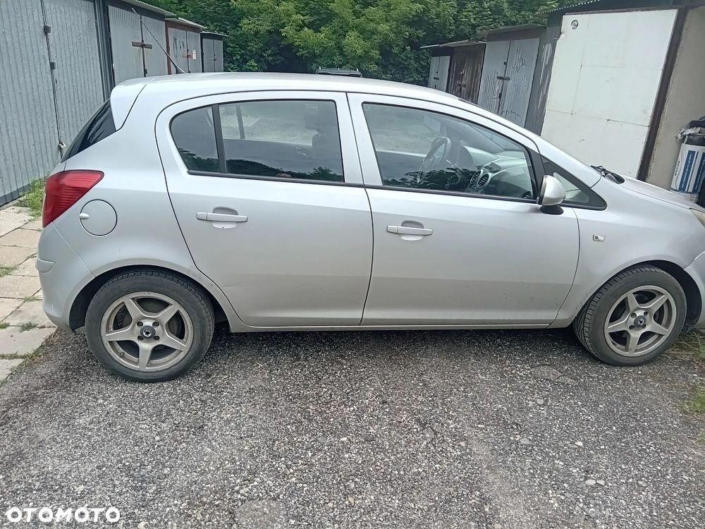 Opel Corsa 1.2 16V Enjoy - 1