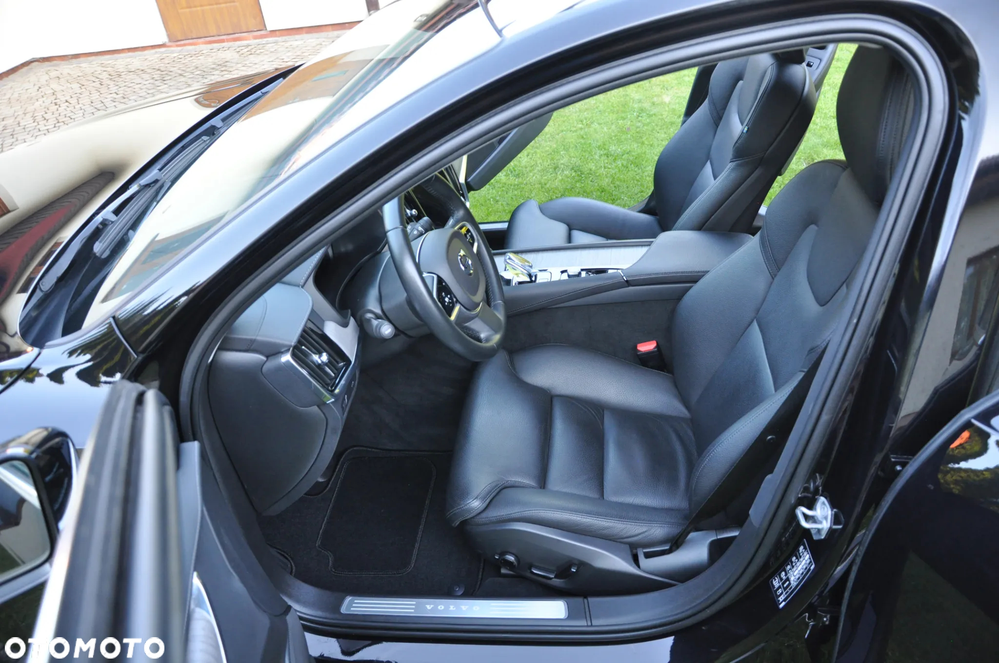 Volvo V90 - 25