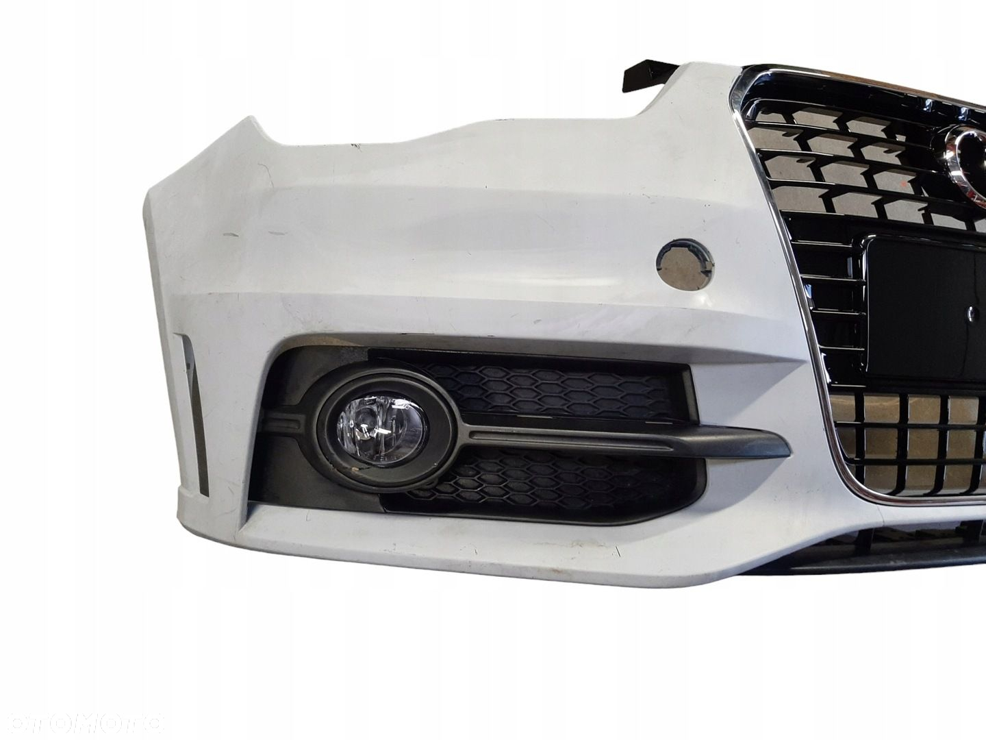Audi A1 S-LINE 2007-2012r Zderzak przód kompletny 8X0807438 D - 2