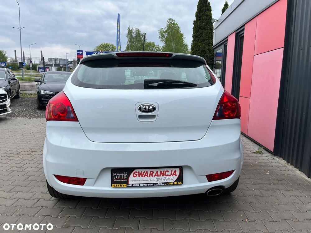 Kia ProCeed 1.6 CVVT Vision - 17