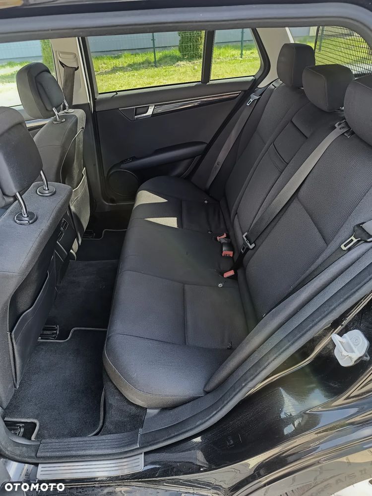 Mercedes-Benz Klasa C 180 Kompressor Automatik BlueEFFICIENCY - 20