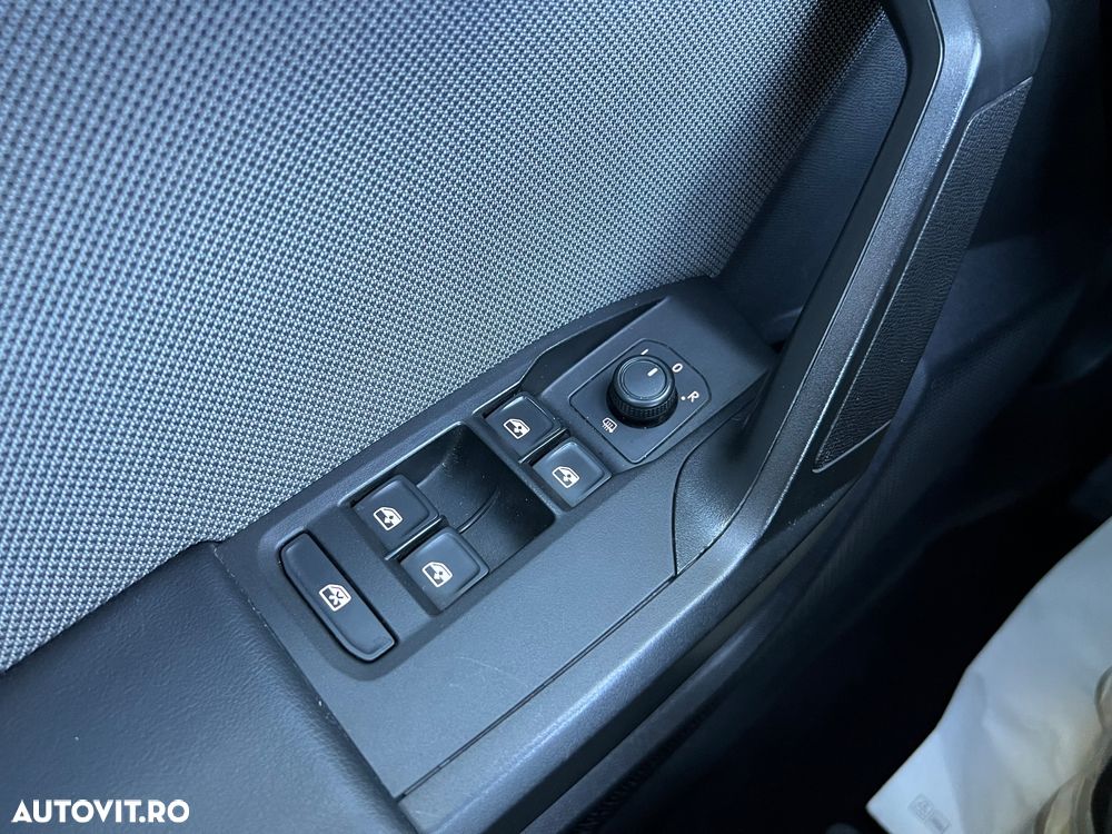 Seat Leon Sportstourer 2.0 TDI Style - 25