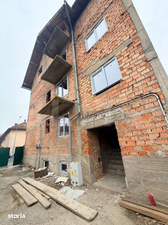 APARTAMENTE DE VANZARE, 75 MP, ZONA TRACTORUL - 170.000 — fotografia 3