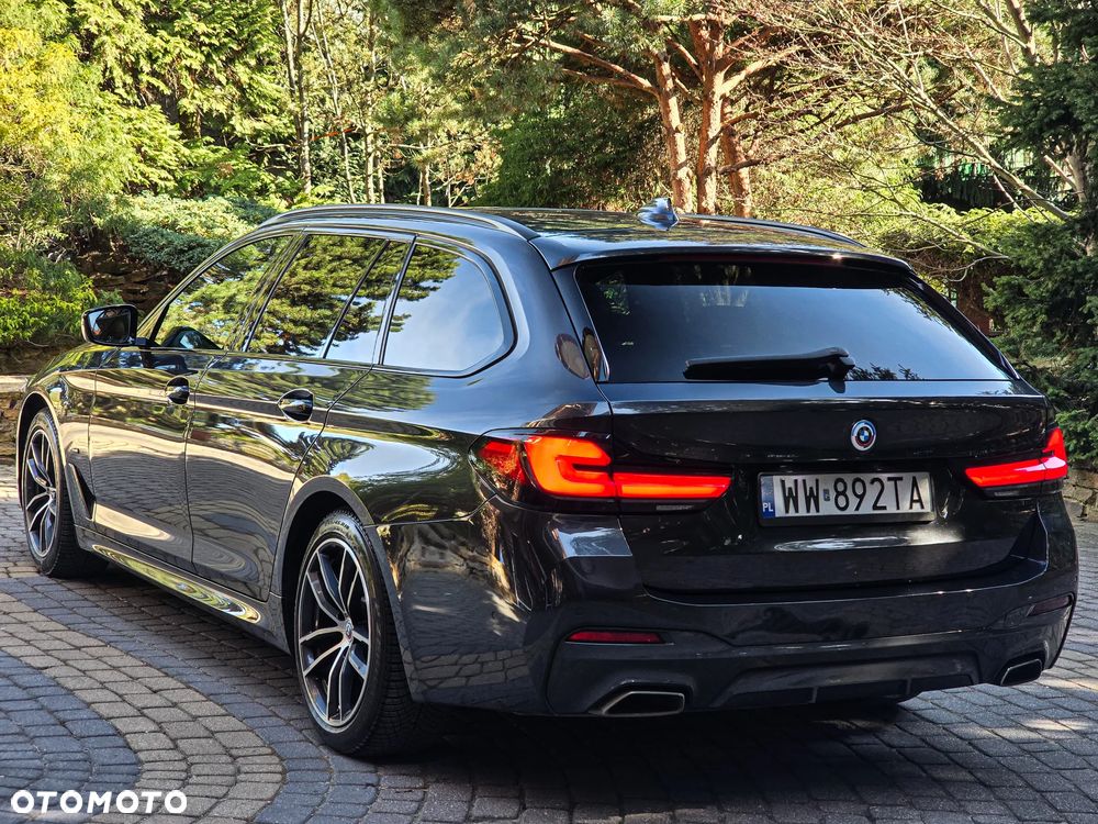 BMW Seria 5 530d xDrive mHEV M Sport sport - 5