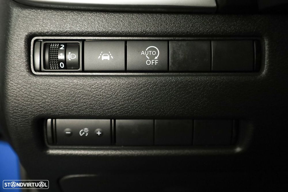 Nissan Qashqai 1.3 DIG-T N-Connecta LED Xtronic - 19