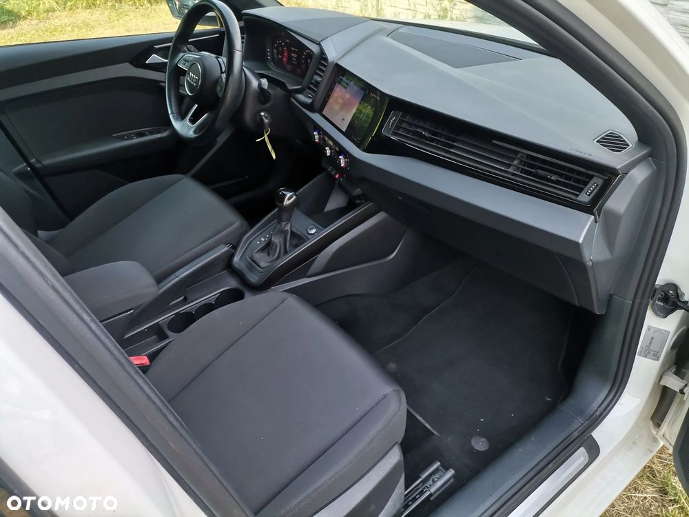 Audi A1 Sportback - 11