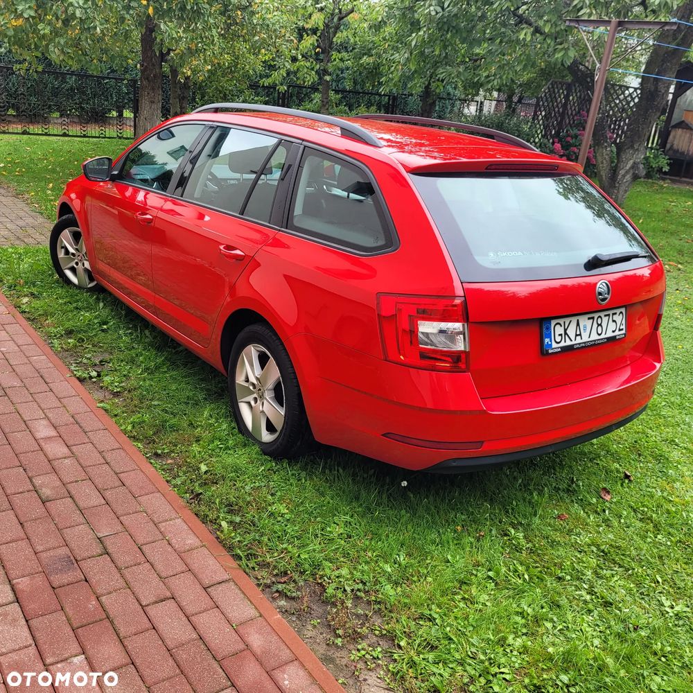 Skoda Octavia 1.6 TDI Ambition - 9