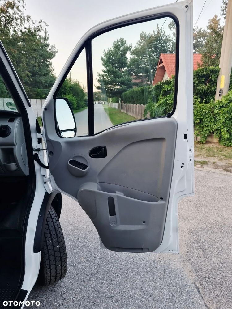 Opel Movano - 25