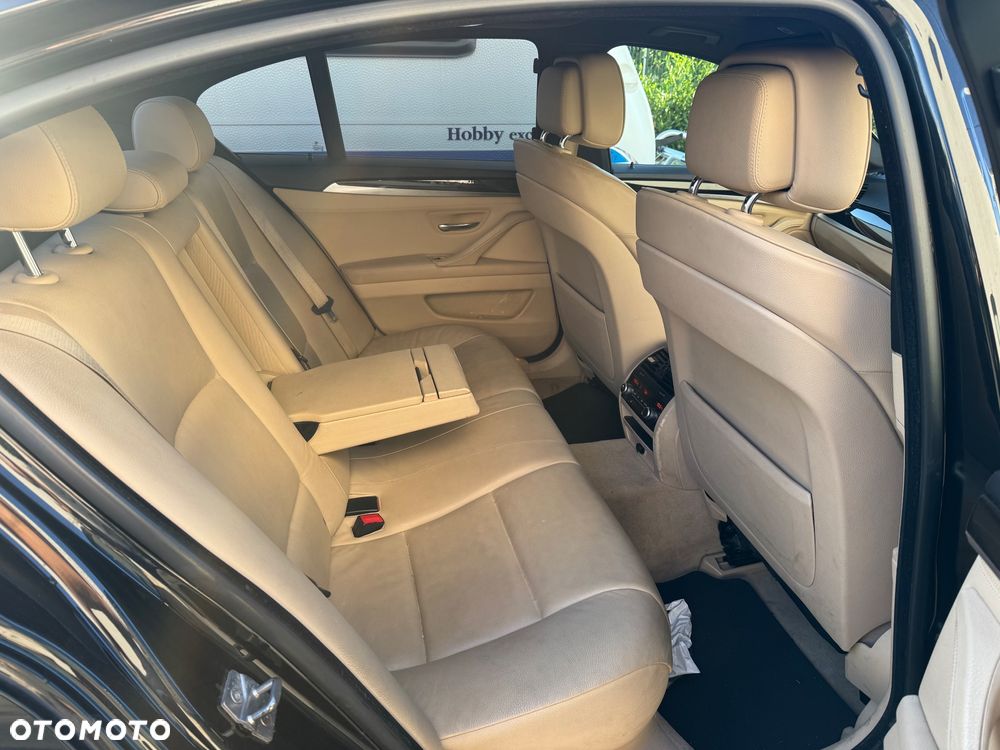 BMW Seria 5 530d - 9