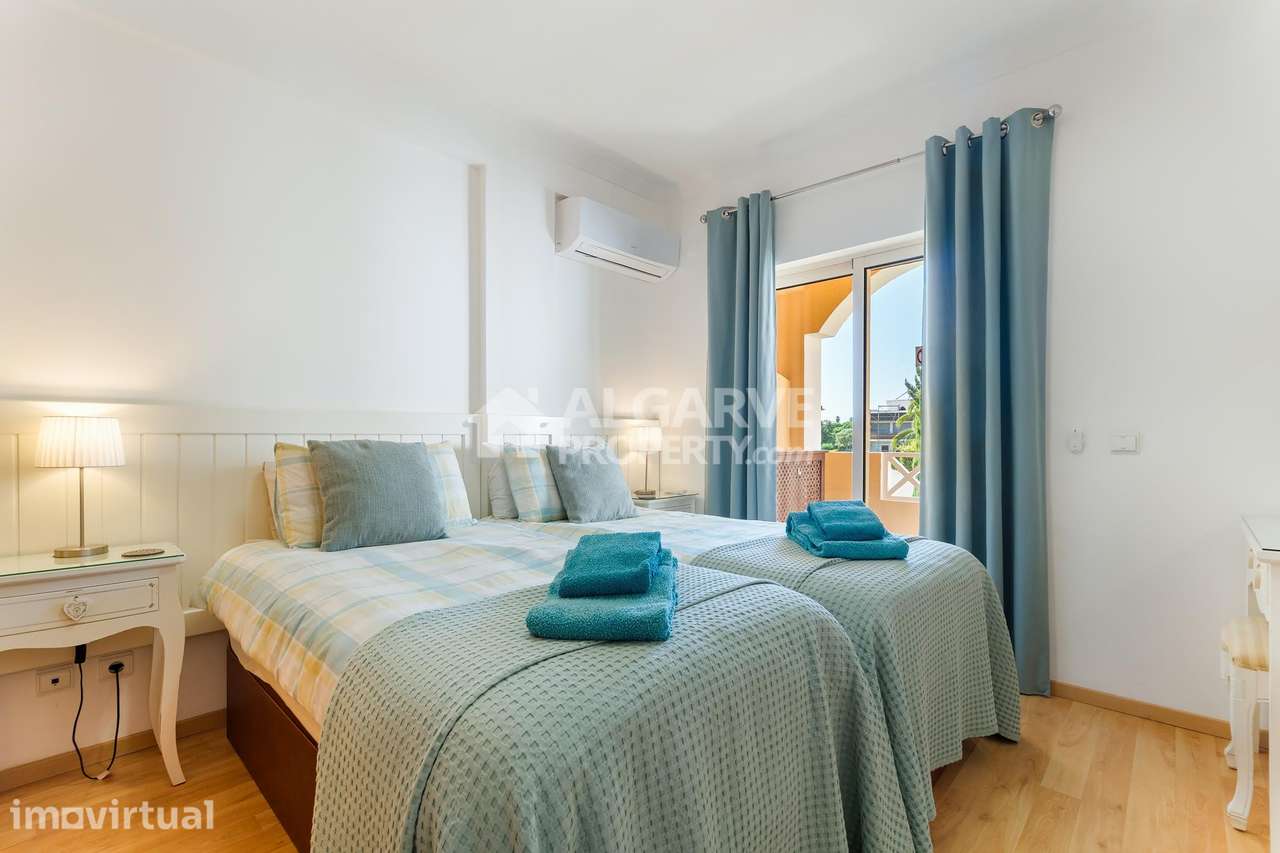 Fabuloso apartamento T2 dentro do campo de golfe em Vilamoura, Algarve - Grande imagem: 5/37