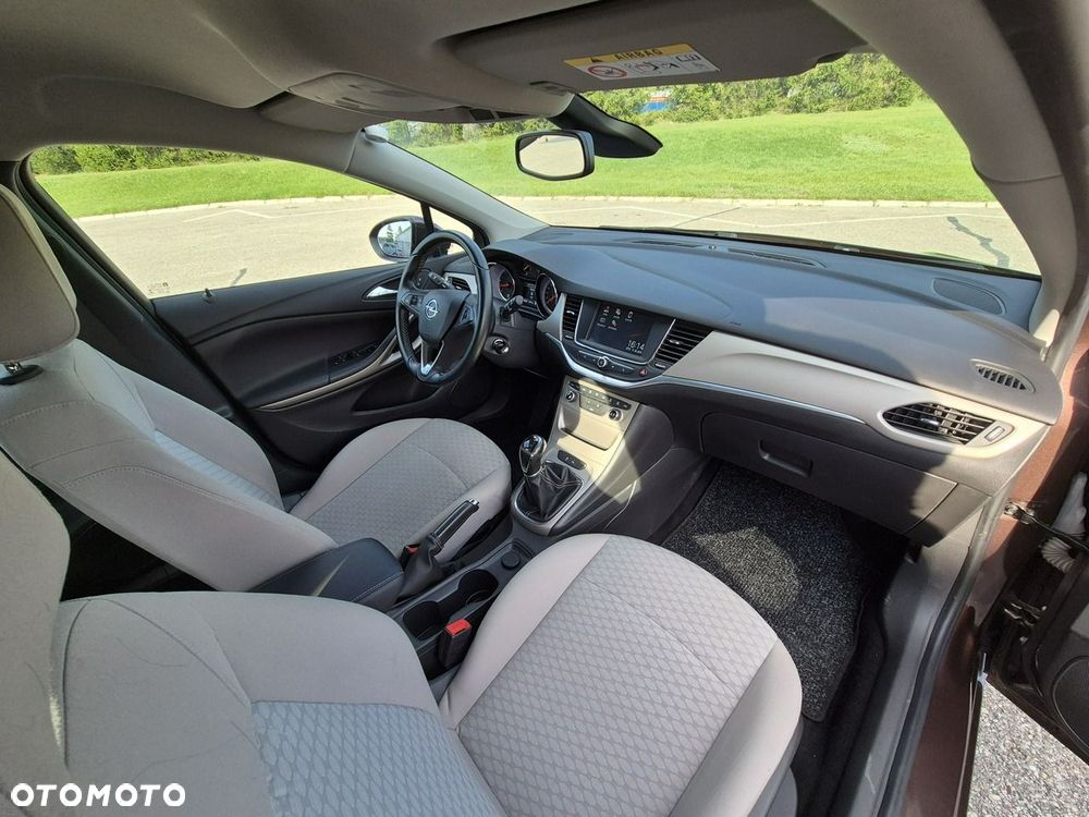 Opel Astra 1.4 T GPF Enjoy - 16