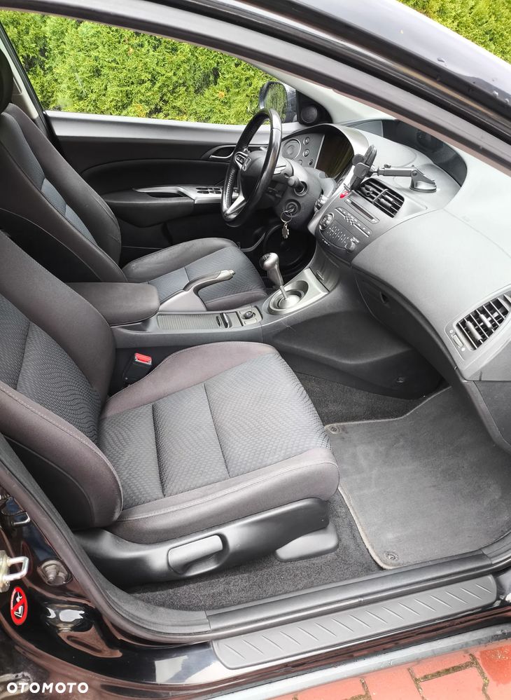 Honda Civic 1.8i-VTEC Sport - 5