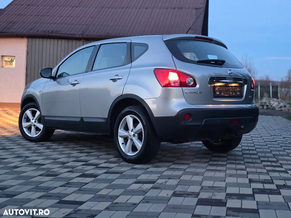Nissan Qashqai 2.0 DCI DPF Tekna - 12