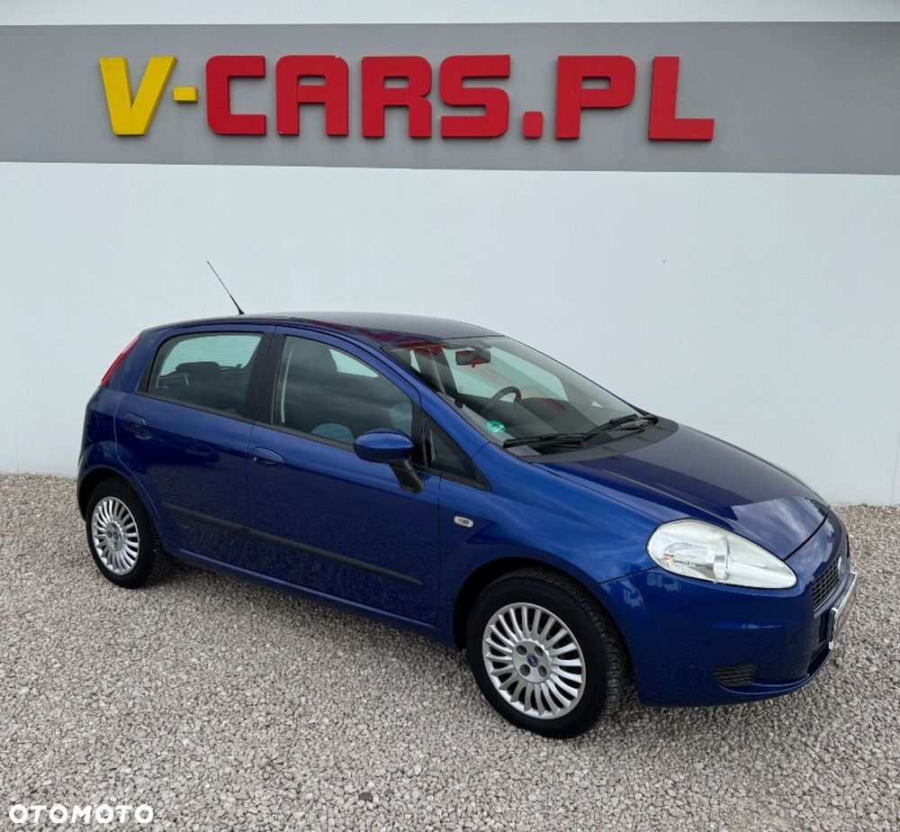 Fiat Grande Punto - 10