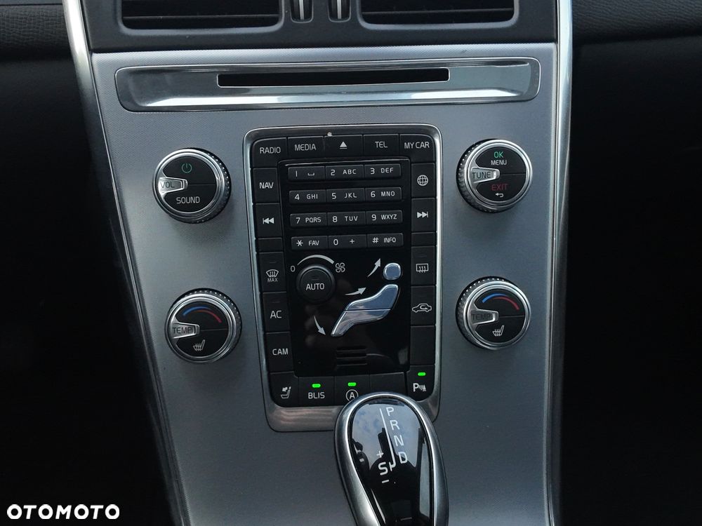 Volvo XC 60 - 23
