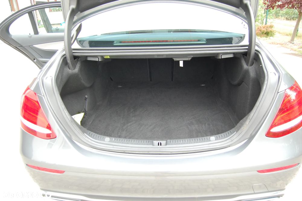 Mercedes-Benz Klasa E 220 d 9G-TRONIC Avantgarde - 15