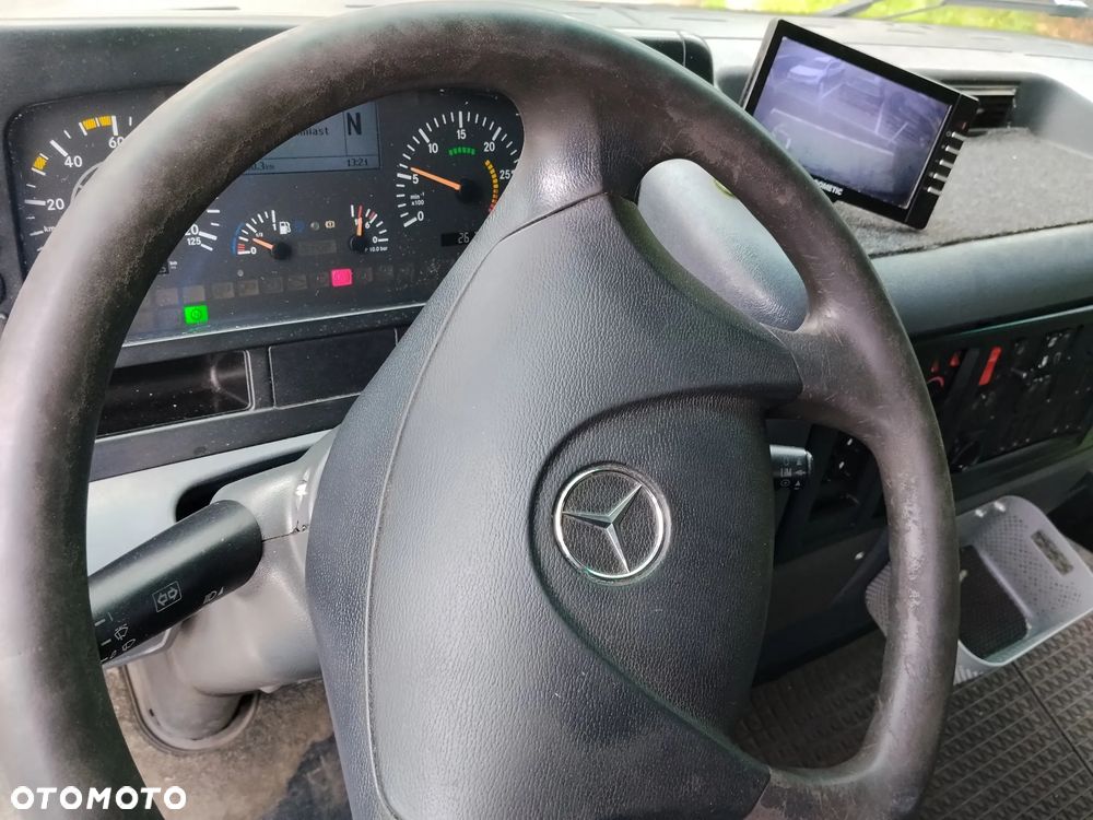 Mercedes-Benz Econic 1829 4x2 EURO IV , Śmieciarka dwukomorowa - 10