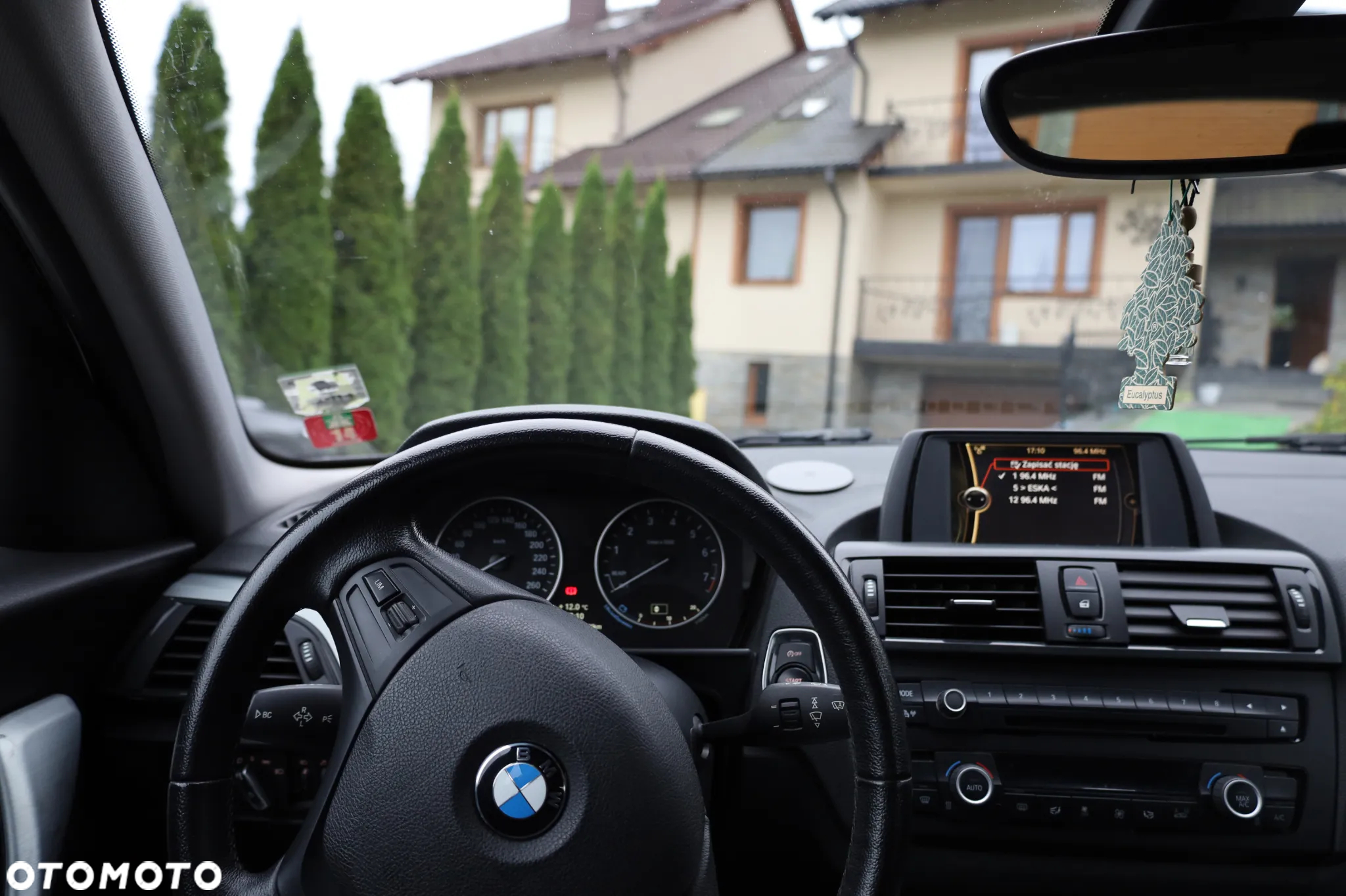 BMW Seria 1 116i - 11